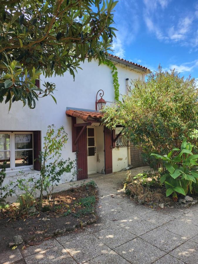 La Maison Rouge Paisible Maison De Pays Сожон Екстер'єр фото
